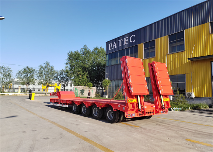 13米低平板半挂车