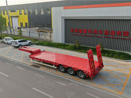 低平板半挂车